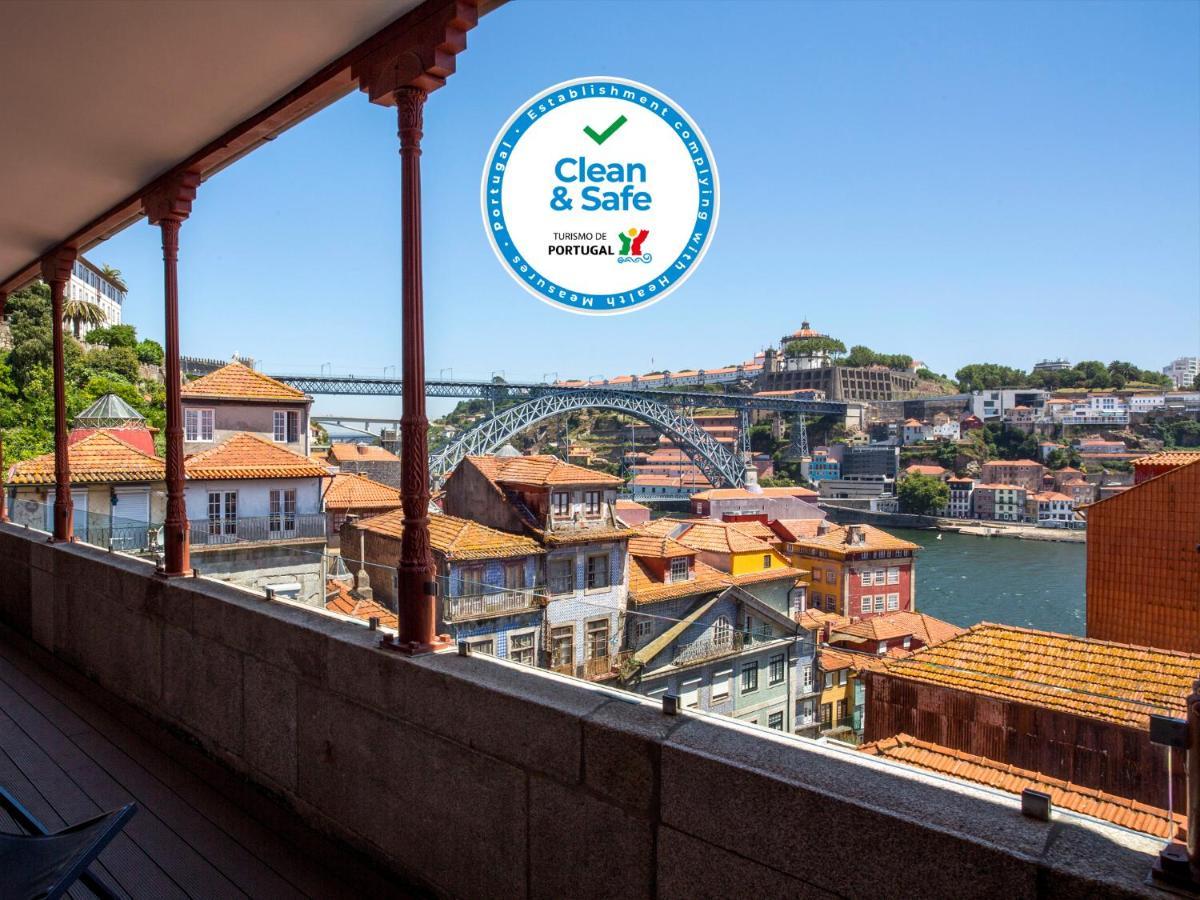 Hotel Carris Porto Ribeira Esterno foto