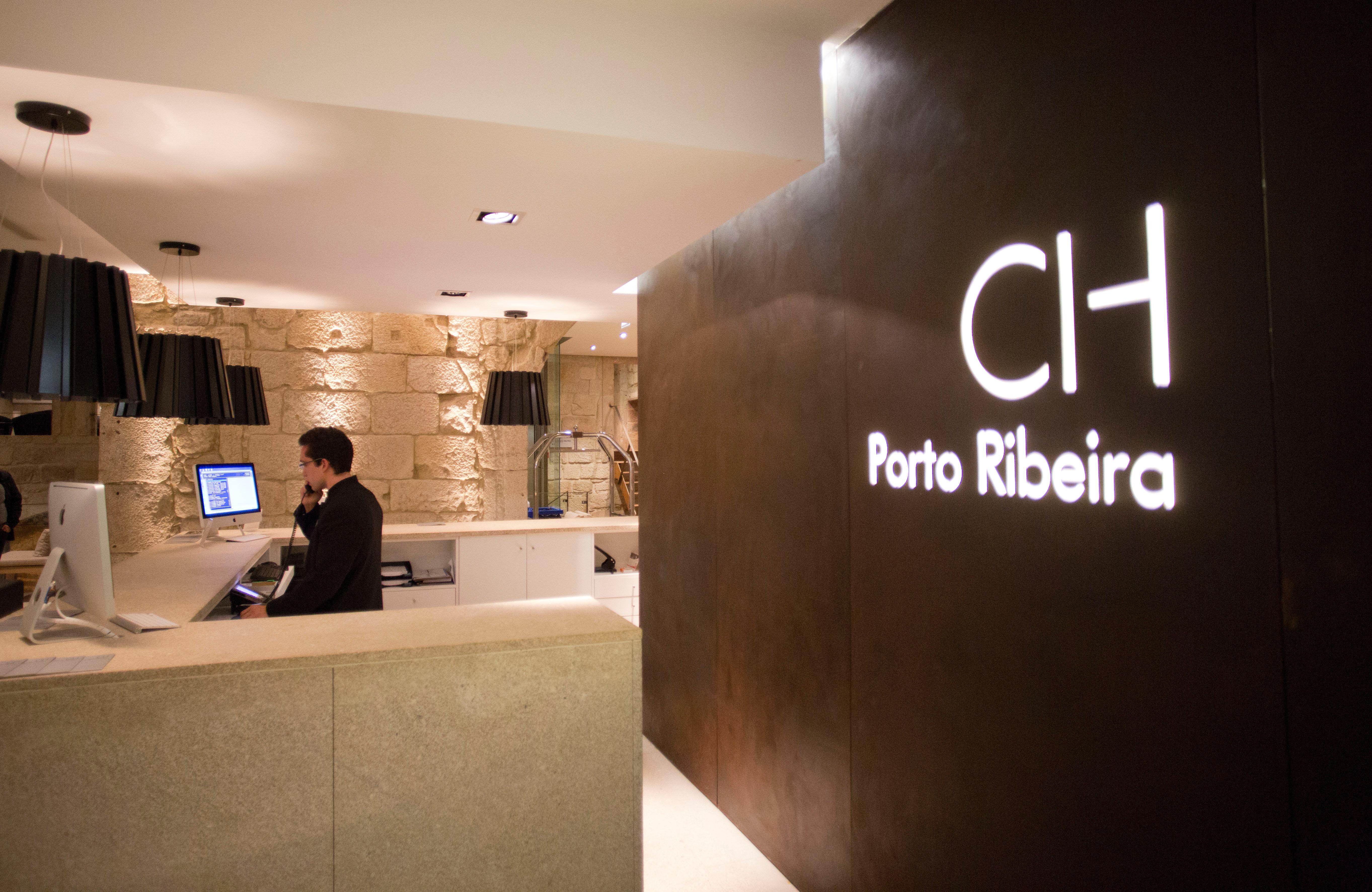 Hotel Carris Porto Ribeira Esterno foto