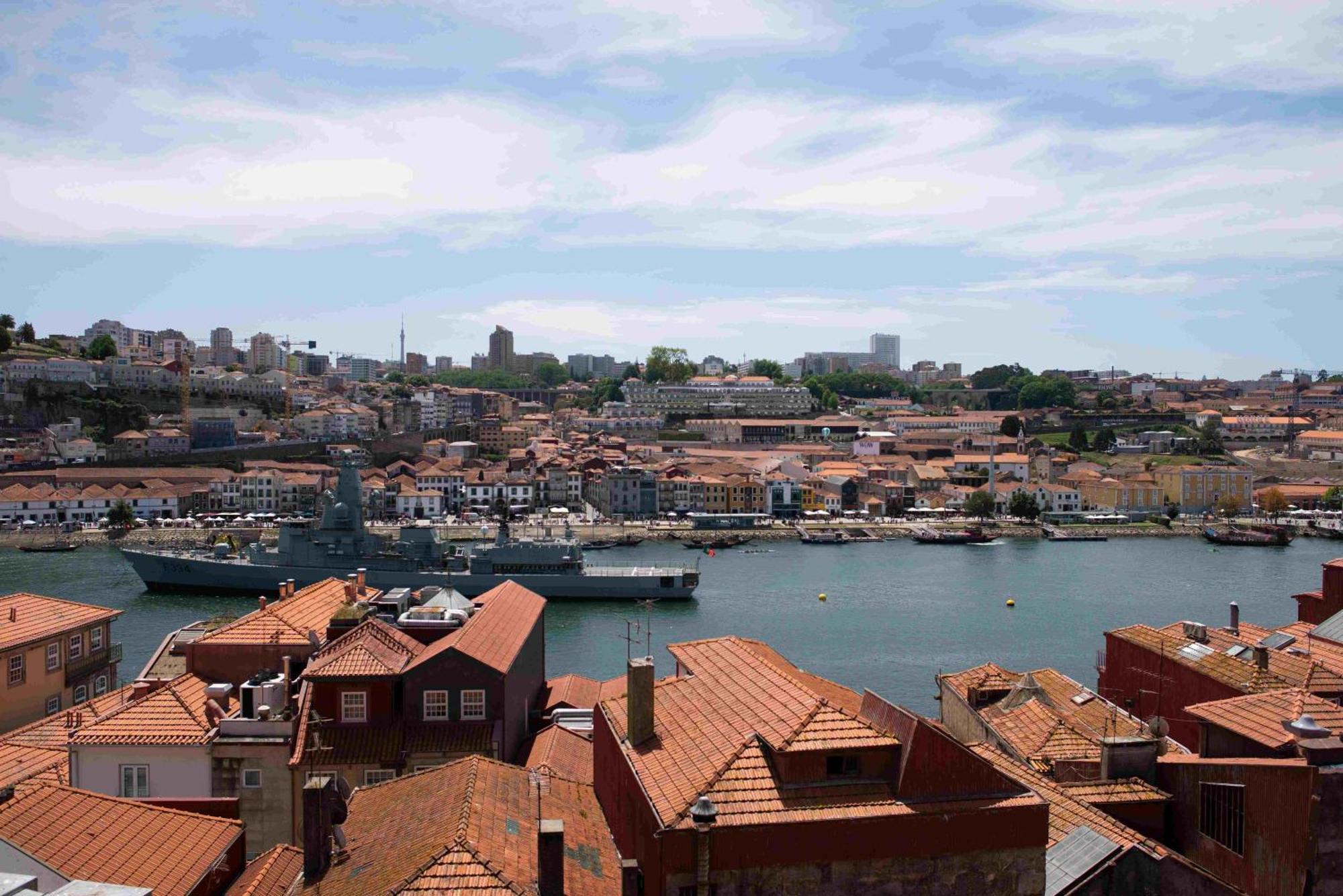 Hotel Carris Porto Ribeira Esterno foto