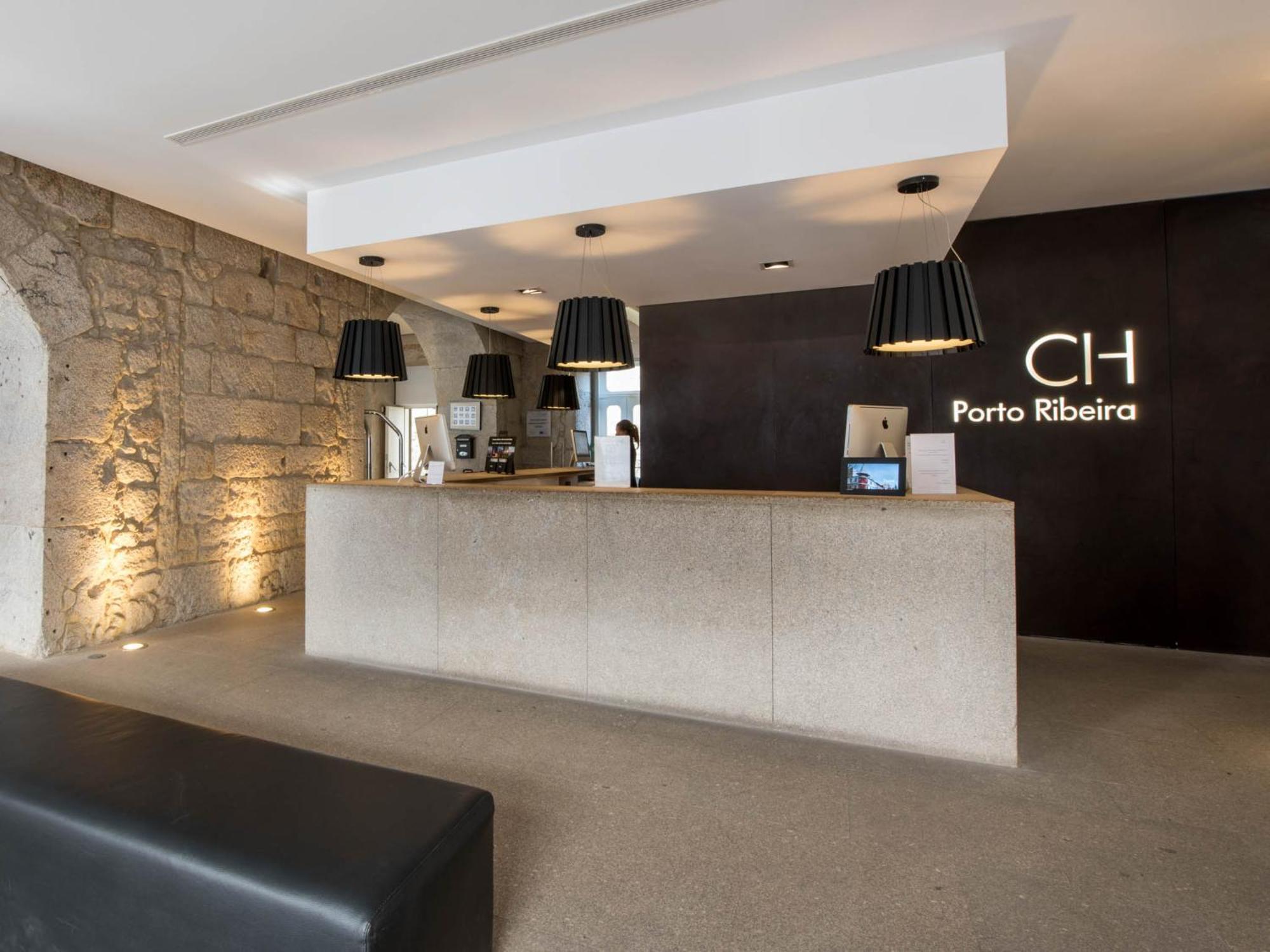 Hotel Carris Porto Ribeira Esterno foto